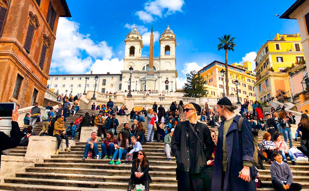 площадь Святой Екатерины (Piazza di Santa Caterina della Rota) Piazza di Santa Caterina della Rota (площадь Святой Екатерины)