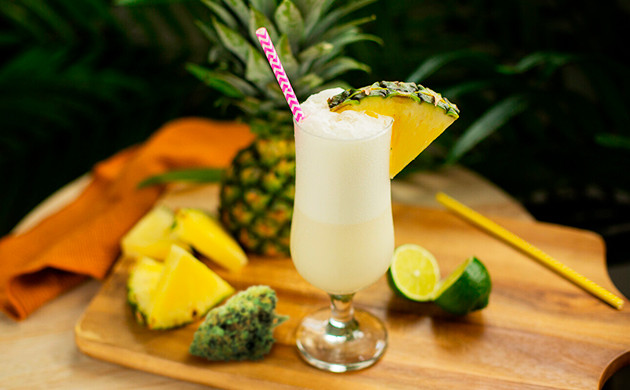 Летний напиток КБД-колада Освежающая КБД-колада для лета