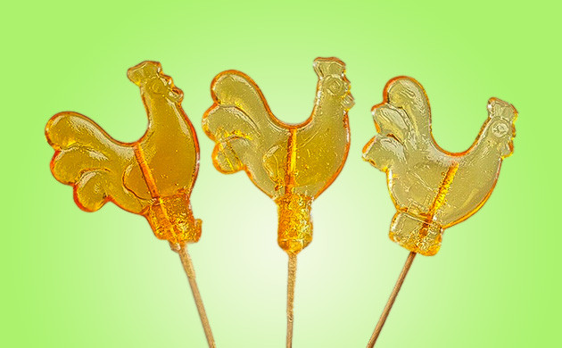 Петушки на деревянной палочке